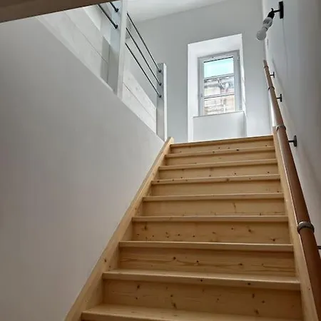 T3 Silencieux Plein Centre Parking Clim Patio *