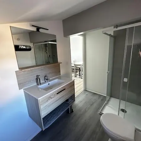 T3 Silencieux Plein Centre Parking Clim Patio Foix