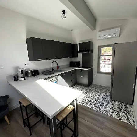 Апартаменты 3 Pieces Silencieux Plein Centre Parking Clim Patio Фуа