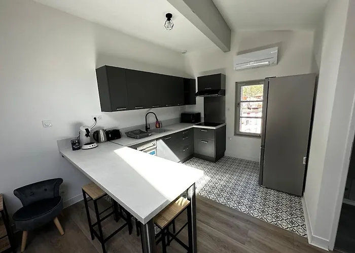 Apartment 3 Pieces Silencieux Plein Centre Parking Clim Patio Foix